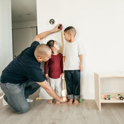 كيف تبني ثقة إبنك